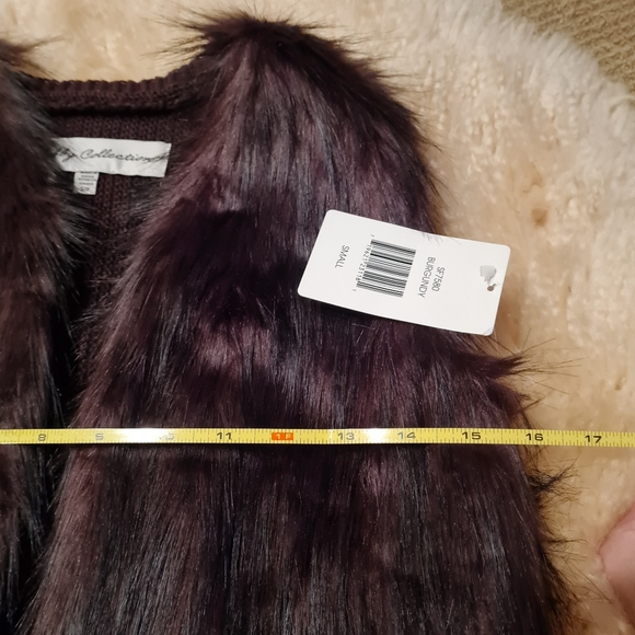 Boutique Debby Collection Faux Fur Open Front Vest Brown Burgundy Size S NWT - Picture 10 of 11